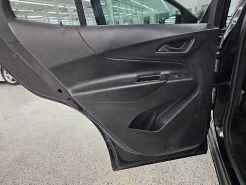 Used 2021 Chevrolet Equinox LT image 26