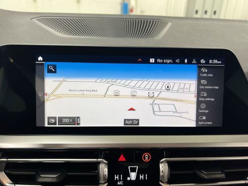 Used 2021 BMW 430i Convertible w/ Premium Package image 14