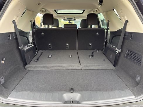 New 2026 Nissan Pathfinder SV AWD/4WD image 38