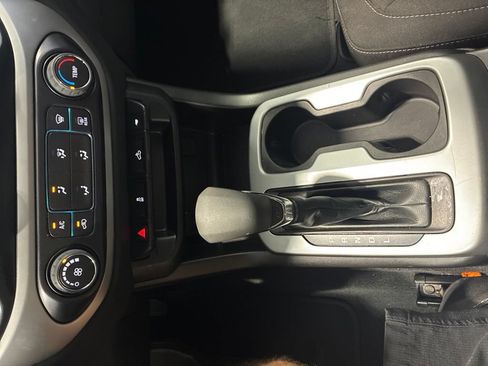 Used 2022 Chevrolet Colorado LT w/ LT Convenience Package RWD image 23