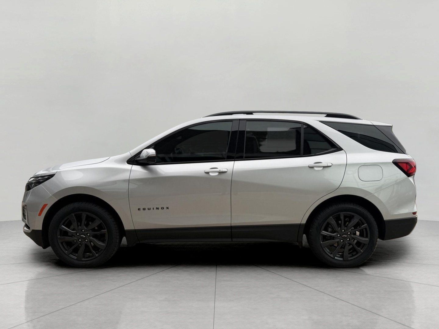 Used 2022 Chevrolet Equinox RS w/ Infotainment Package AWD/4WD image 8