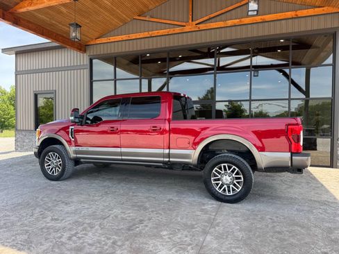 Used 2019 Ford F350 King Ranch w/ King Ranch Ultimate Package AWD/4WD image 4