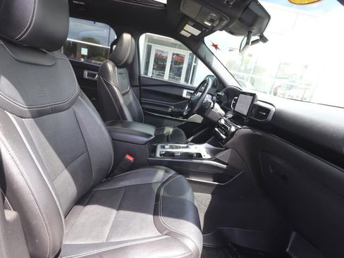 Certified 2023 Ford Explorer ST w/ Equipment Group 401A AWD/4WD image 26