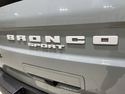 Used 2023 Ford Bronco Sport Outer Banks w/ Tech Package image 29