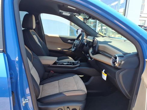 Used 2026 Chevrolet Equinox ACTIV w/ Convenience Package III AWD/4WD image 21