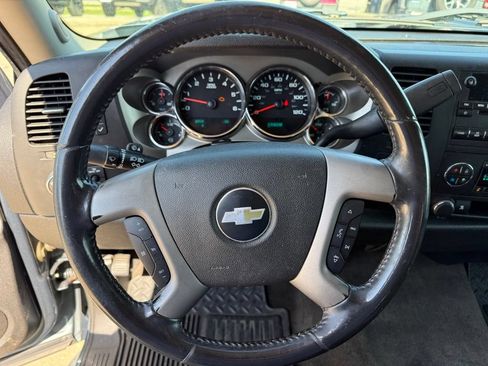 Used 2011 Chevrolet Silverado 1500 LT w/ All-Star Edition AWD/4WD image 15