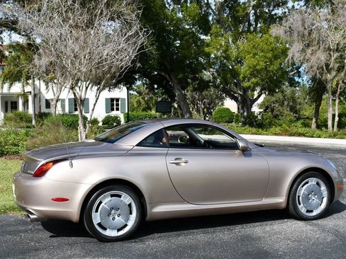 Used 2005 Lexus SC 430 Convertible image 39