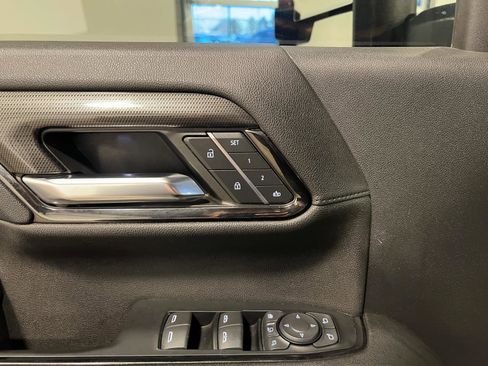 Used 2024 GMC Sierra 2500 AT4 w/ AT4 Premium Plus Package image 27