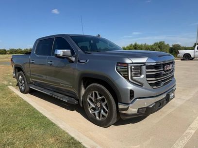 Used 2024 GMC Sierra 1500 SLT