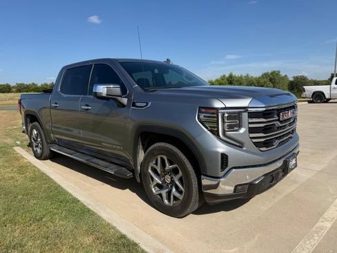 Used 2024 GMC Sierra 1500 SLT RWD image 1