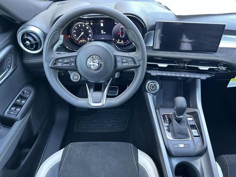 New 2026 Alfa Romeo Tonale w/ Active Assist Package AWD/4WD image 18