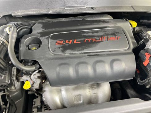 Used 2022 Jeep Compass Limited AWD/4WD image 27