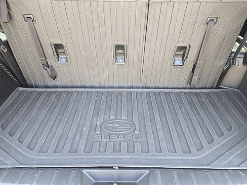 Used 2022 Subaru Ascent Limited w/ Technology Package image 34