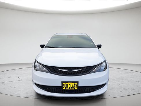 New 2026 Chrysler Voyager LX FWD image 8