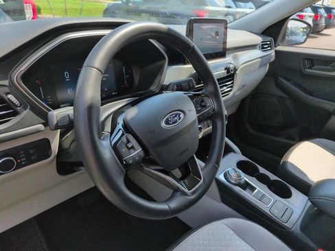Used 2024 Ford Escape Active AWD/4WD image 28