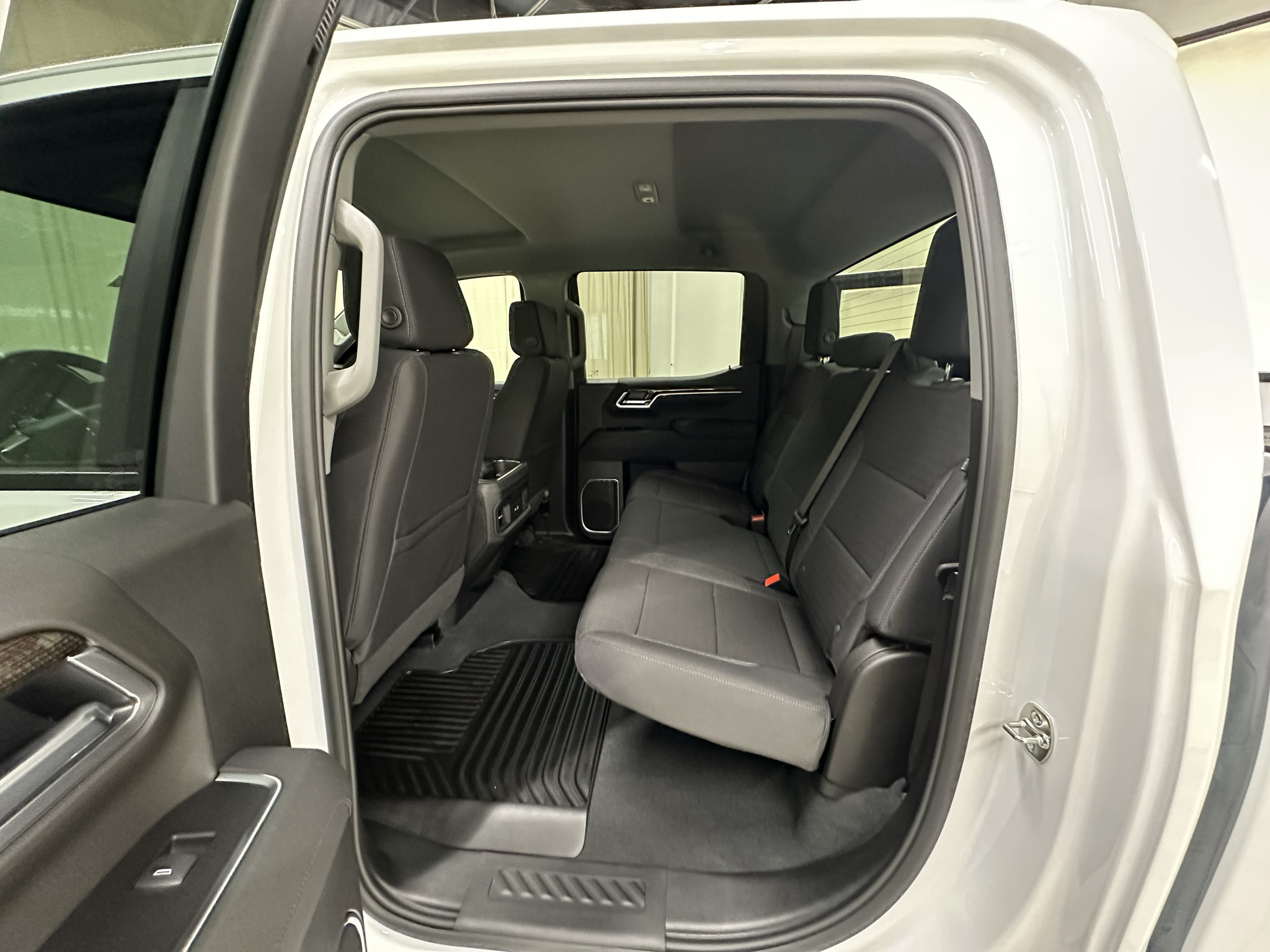 New 2026 Chevrolet Silverado 1500 RST AWD/4WD image 19