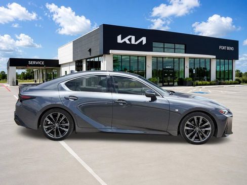 Used 2022 Lexus IS 350 F Sport w/ Accessory Package RWD image 4