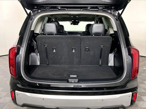Certified 2024 Kia Telluride S w/ S Sunroof Package image 31