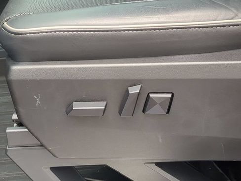 Used 2024 Tesla Cybertruck AWD Crew Cab image 20