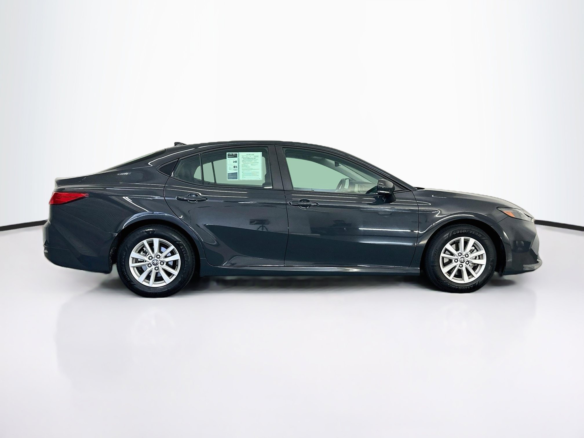 Used 2026 Toyota Camry LE FWD image 10