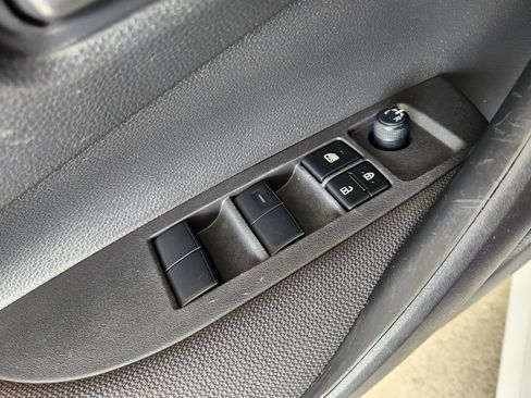 Used 2024 Toyota Corolla LE FWD image 24