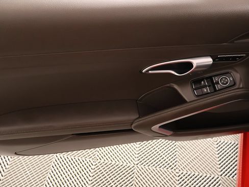 Used 2019 Porsche 911 Carrera RWD image 16