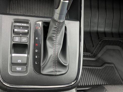 Used 2025 Honda CR-V EX image 13