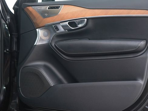 Used 2019 Volvo XC90 T6 Inscription w/ Luxury Package AWD/4WD image 9