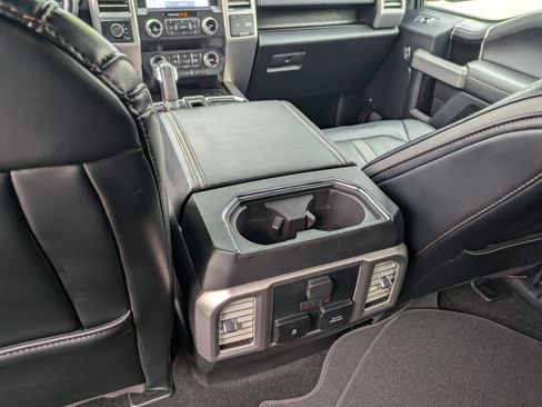 Used 2019 Ford F150 Platinum AWD/4WD image 33