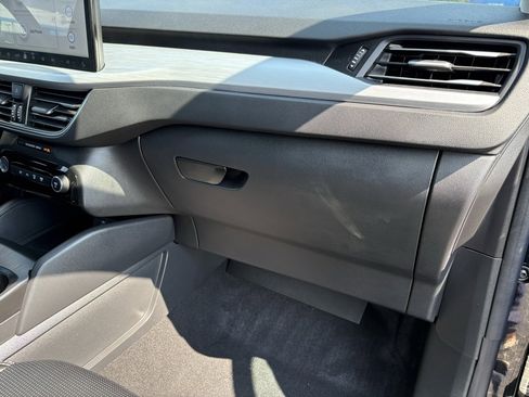 Used 2024 Ford Escape Platinum image 64