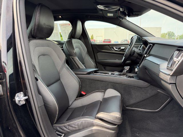 Used 2019 Volvo S60 T6 R-Design AWD/4WD image 19