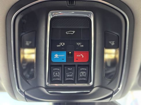 Used 2024 Jeep Grand Cherokee Limited 4xe AWD/4WD image 21