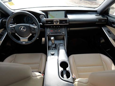 Used 2020 Lexus IS 300 F Sport image 26