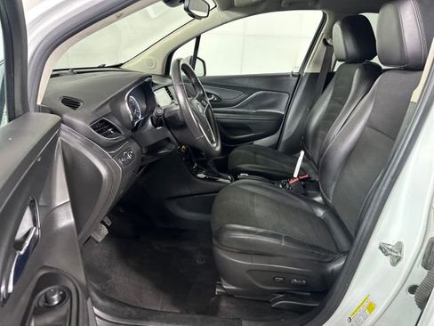 Used 2018 Buick Encore Sport Touring image 26