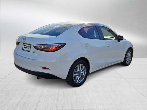 Used 2016 Scion iA image 8