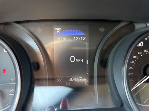 Used 2023 Toyota Camry SE FWD image 22