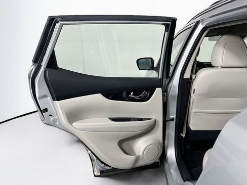 Used 2022 Nissan Rogue Sport SL image 26