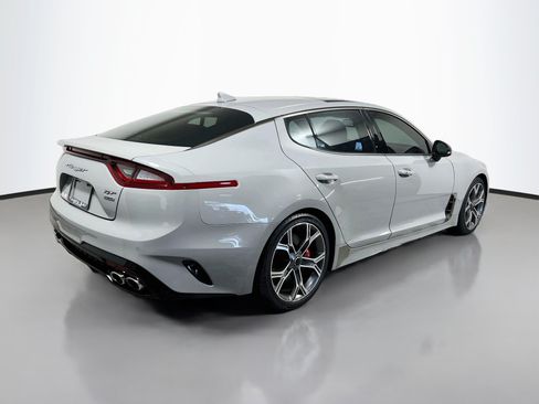 Used 2021 Kia Stinger GT2 AWD/4WD image 4