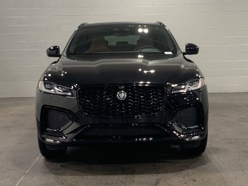 New 2026 Jaguar F-PACE R-Dynamic S image 9