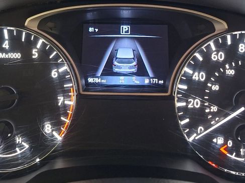 Used 2019 Nissan Pathfinder SL FWD image 23