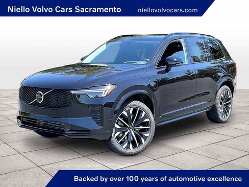 New 2026 Volvo XC90 T8 Ultra w/ Protection Package AWD/4WD image 1