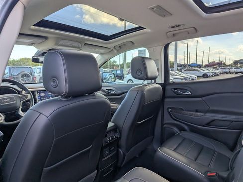 Used 2023 GMC Acadia Denali w/ Trailering Package image 21