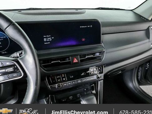 Used 2025 Kia Seltos EX FWD image 12