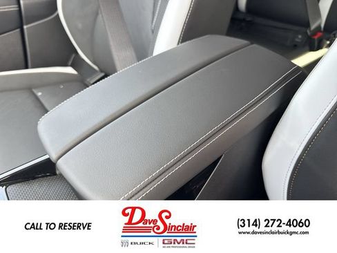 New 2026 Buick Envision Sport Touring AWD/4WD image 21