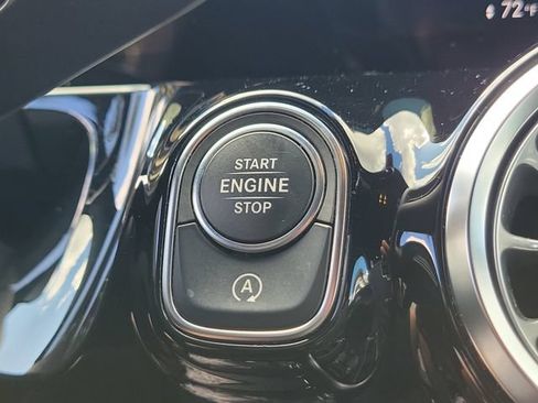 Used 2023 Mercedes-Benz GLA 250 4MATIC w/ AMG Line Exterior image 27