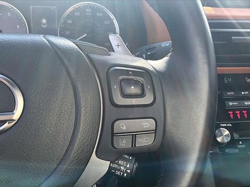 Used 2023 Lexus IS 350 F Sport image 12