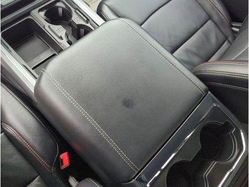 Used 2024 Ford F350 Lariat w/ Chrome Package image 26