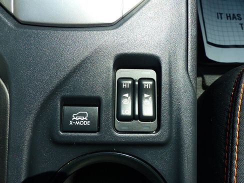 Used 2023 Subaru Crosstrek 2.0i Premium image 32