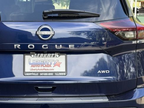 New 2026 Nissan Rogue SV w/ Cold Weather Package AWD/4WD image 12