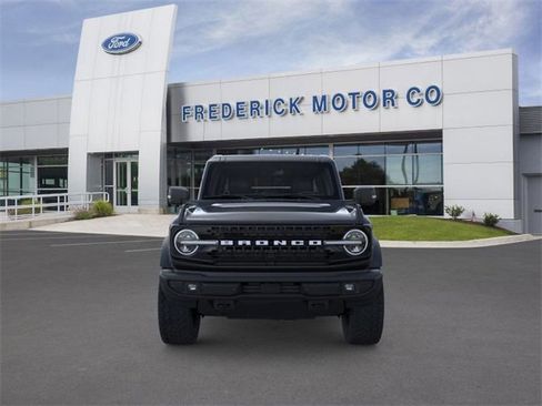 New 2025 Ford Bronco Outer Banks image 6